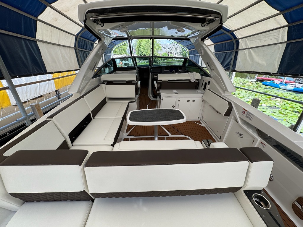 Clean cockpit seating under a canopy